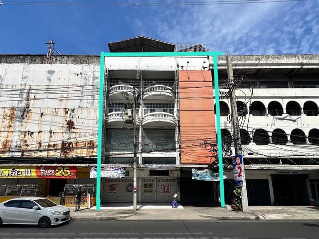 ขายตึกแถวทำเลทอง 3 คูหา ติดถนนใหญ่ติวานนท์ และติด MRT สถานีสนามบินน้ำ สายสีชมพู