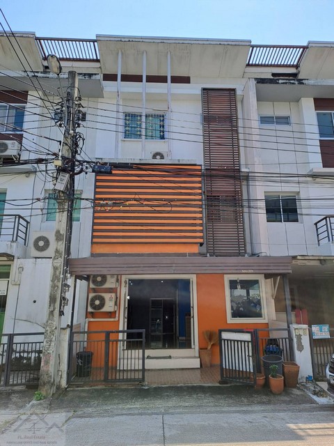 ขายทาวน์โฮม 3 ชั้น เนอวานา พาร์ค สุขุมวิท 77 NIRVANA PARK SUKHUMVIT 77 (อ่อนนุช-ประเวศ) สภาพดีพร้อมอยู่