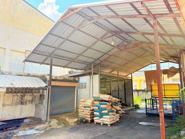 ขายที่ดินพร้อมโรงงานหลอมพลาสติก​ผังสีม่วง​ 10 ไร่​ ในนิคมอุตสาหกรรม​กบินทร์บุรี​ ปราจีนบุรี​ พร้อม​ รง.4