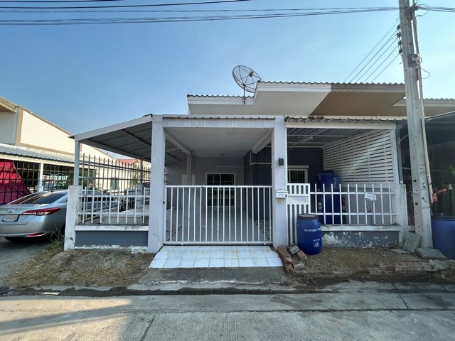 ขาย ทาวน์โฮม โครงการ ทรัพย์รุ่งเรืองซิตี้ 2  ถนน สายบ้านเก่า