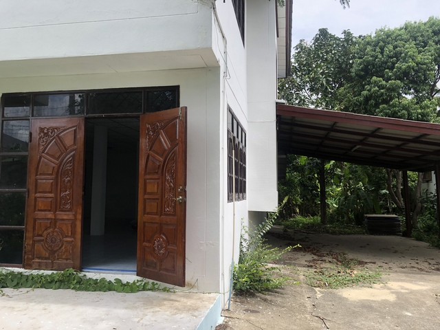 เล็งทรัพย์ดีเก็งเก็บอนาคต บ้านปูน 1 ชั้น ต.บางเลน อ.บางใหญ่ 100 วา แหล่งเจริญ  นนทบุรี เนื้อที่ ราคาคุยได้ค่ะ