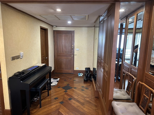 ขายคอนโดThe Grand Regent ติดBTSราชดำริ 80ตร.ม.1นอน  ราคาพิเศษเพียง 1.5ล้าน