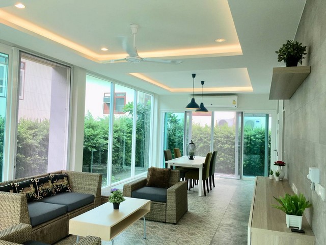 ให้เช่า-ขายบ้านเดี่ยว3ชั้น4นอนหลังมุมย่านสุทธิสารลาดพร้าวใกล้MRTสุทธิสาร MRTภาวนา