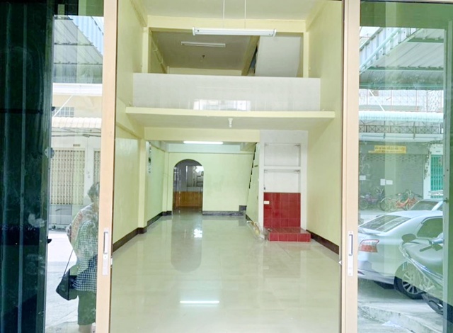 อาคารพาณิชย์  5นอน 2น้ำ 3.5ชั้น 20ตร.ว. สะแกงาม31-37 โลตัส พระราม 2 900ม.264ตร.ม.ใกล้เซ็นทรัล พระราม 2 1 กม.