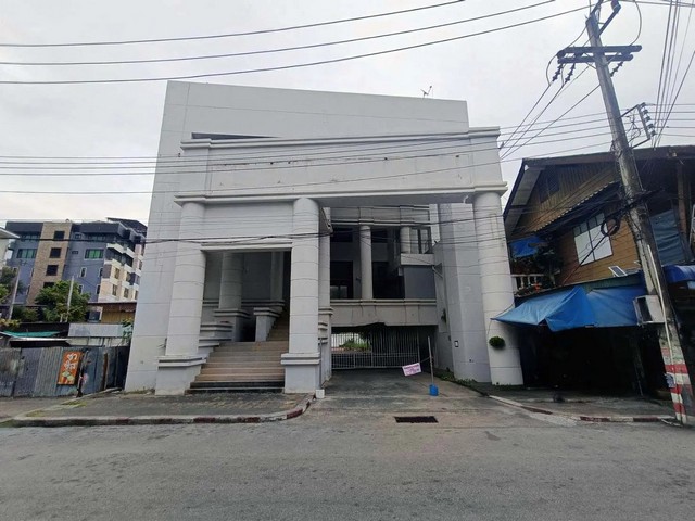 ขาย สำนักงาน ถนนมหาดไทยบำรุง ตาก ราคาโปรโมชั่น ในทำเลสุดคุ้ม