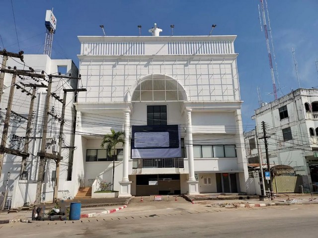 ขาย สำนักงาน ถนนอภิบาลบัญชา นครพนม ห่าง โลตัส นครพนม เพียง 0.85 กม.