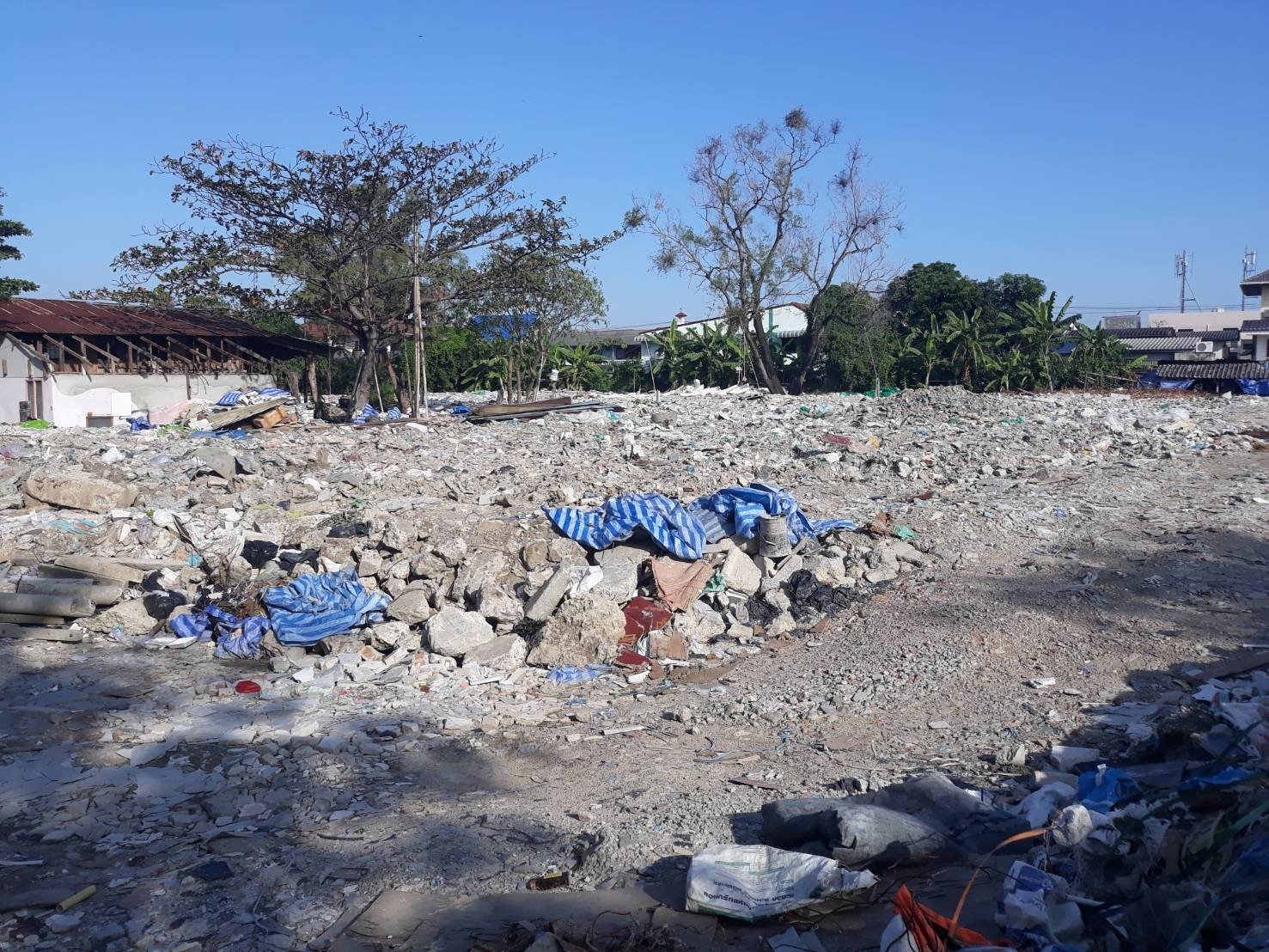 ที่ดินเปล่า 4-0-11 ไร่ ใกล้เซ็นทรัลรามอินทรา เขตบางเขน กรุงเทพมหานคร