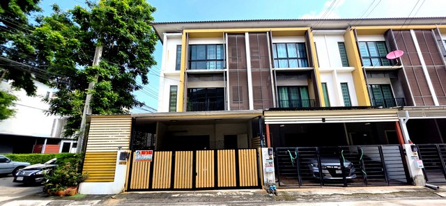 หมู่บ้านเดอะคอนเนค อัพ 3 ซ.รัตนาธิเบศร์ 17 ที่ ถ.รัตนธิเบศร์ ต.บางกระสอ อ.เมืองนนทบุรี จ.นนทบุรี