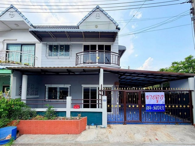 ขาย หมู่บ้านสุภาวัลย์ ลำลูกกา คลอง2  ( รีโนเวท) ถนนเสมาฟ้าคราม