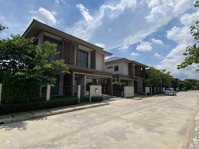ขายบ้านเดี่ยว 2 ชั้น 55 ตร.ว. Burasiri Krungthepkreetha ใกล้ Brighton College