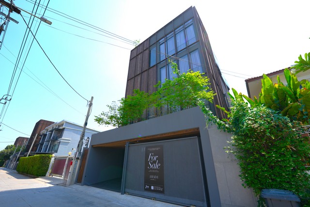 ขายหรือให้เช่า บ้านเดี่ยว 4 ชั้น Jia Pool Residence แบบบ้าน Amada ขนาดที่ดิน 60 ตร.วา พร้อมสระว่ายน้ำ ใกล้สนามบินดอนเมือง