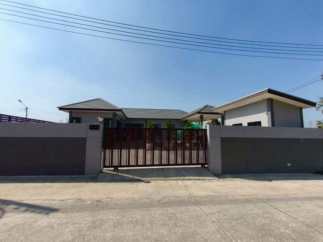 ขายด่วนpool villa ห้วยใหญ่ ทำเลทอง  5.69 ล้าน ราคาดีมากๆๆ พร้อมขายมากๆครับทำธุรกิจต่อได้เลย