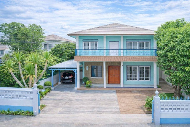 ถ.นวมินทร์38-44 ช็อกโกแลตวิลล์ 900 ม. บ้านเดี่ยว 3นอน 2น้ำ ใกล้ตลาดอินทรารักษ์ 1 กม. 96 ตร.ว. 290 ตร.ม. บ้านเดี่ยว 2 ชั้น