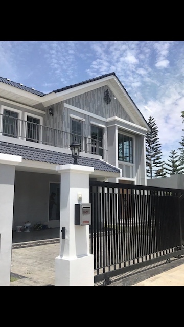 BH3963 ให้เช่าบ้านเดี่ยว โครงการเพอร์เฟคเพลส สุขุมวิท 77 ลาดกระบัง 20/3 บ้านหลังใหญ่ 4 ห้องนอน ใกล้สนามบินสุวรรณภูมิ