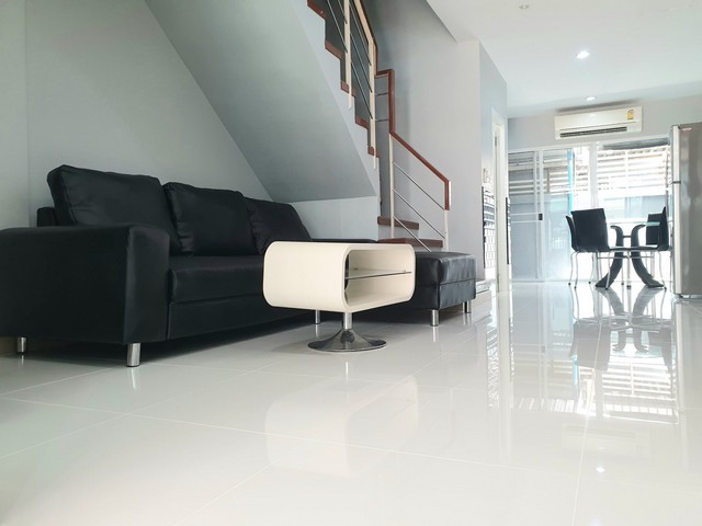 P1838 ให้เช่าทาวน์โฮม 3 ชั้น โครงการ ธนาพัฒน์ เฮ้าส์ สาทร-นราธิวาส พระราม3 THANAPAT HAUS Sathorn-Narathiwas นนทรี20 ตกแต่งพร้อมเข้าอยู่