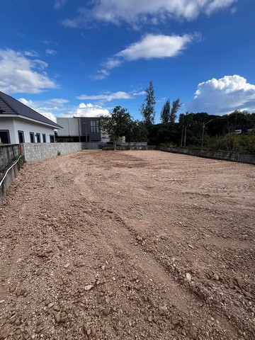 ขายที่ดินถมแล้ว ในโครงการคุรุสภา อำเภอเมือง จังหวัดลำปาง เนื้อที่ 1 งาน 10 ตารางวา