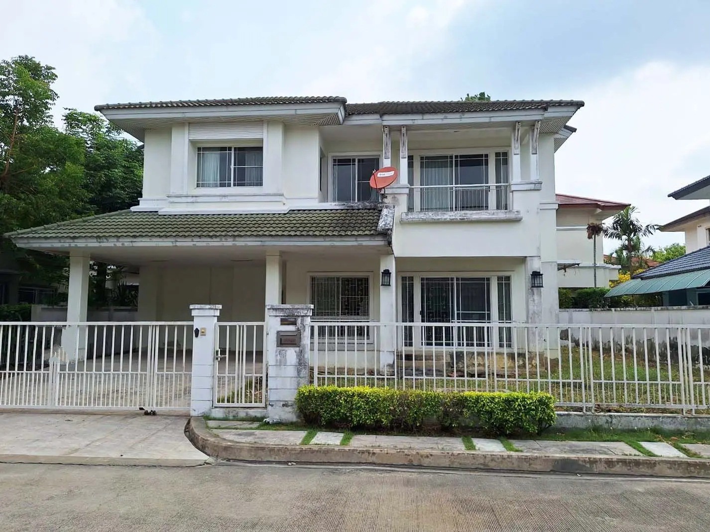 ขายบ้านเดี่ยว โครงการ สีวลี ปิ่นเกล้า-สาทร บางกรวย ถนนราชพฤกษ์  จังหวัดนนทบุรี