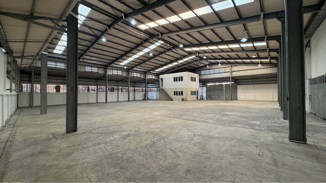 BST1012 ให้เช่าโกดัง 840 ตร.ม. กลางเมือง ซอยลาดพร้าว 87 ใกล้ทางด่วนเอกมัย–รามอินทรา