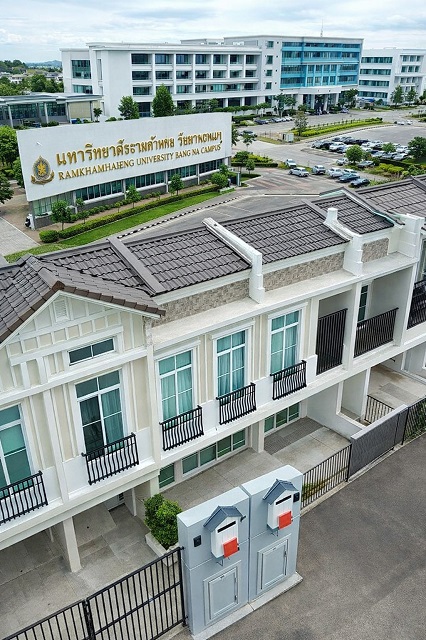 ทาวน์โฮม 2 ชั้นให้เช่า 3 นอน ม.รามคำแหง วิทยาเขตบางนา อินดี้2 บางนา-รามคำแหง2  3 น้ำ ใกล้ เมกาบางนา 2 กม. .พร้อมเฟอร์ฯครบ