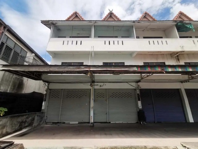 ขาย อาคารพาณิชย์ จองคำ แม่ฮ่องสอน  ใกล้ ตลาดสายหยุด 0.35 กม.