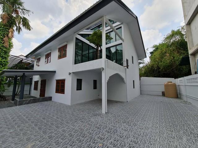 P1935 ให้เช่า บ้านเดี่ยว 2 ชั้น โชคชัย 4 ลาดพร้าว ใกล้MRT โชคชัย4 ใกล้นาคนิวาส ลาดพร้าววังหิน เลียบด่วน เหมาะทำโฮมออฟฟิศ