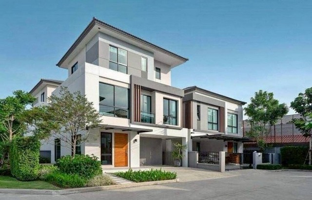 ให้เช่าบ้านแฝด 2 ชั้น พื้นที่ใช้สอย 154 ตร.ม.โครงการ นินญา ติด ถนนกัลปพฤกษ์  บ้านตกแต่ง Built-in ทั้งหลัง