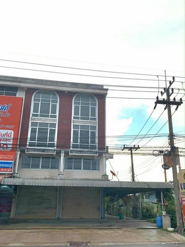 ตึกคู่ริมคลองบางยาง พุทธมณฑลสาย 6 จุดศูนย์กลางธุรกิจย่านศาลายา–ไร่ขิง 35 วา 4 ชั้น จอดรถ 4 คัน