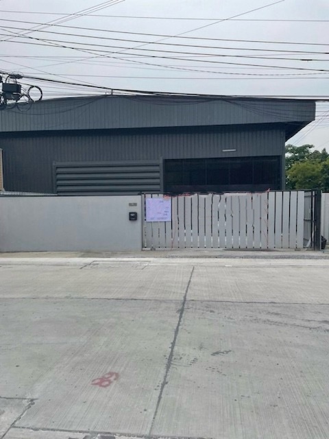 BST1082 ให้เช่าโกดัง สะพานสูง 560 ตร.ม. ใกล้สุวรรณภูมิ กรุงเทพกรีฑาตัดใหม่ เหมาะคลังสินค้าและโลจิสติกส์