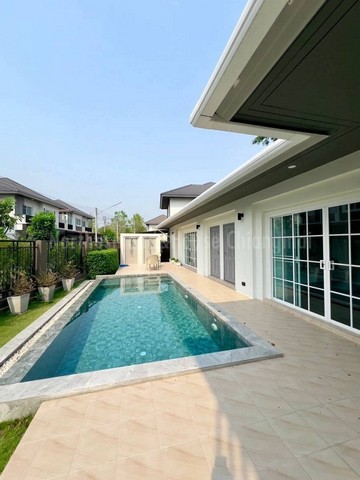 บ้านเดี่ยว 2 ชั้น สไตล์โมเดิร์น เดินทางสะดวก หนองหอย