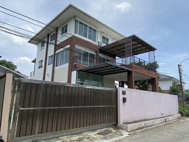 ให้เช่า บ้านเดี่ยว 3ชั้น ย่านประเสริฐมนูกิจ ลาดปลาเค้า เกษตร-นวมินทร์ ใกล้ มหาวิทยาลัยเกษตร สุกี้ตี๋น้อย