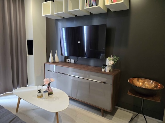 Noble Ploenchit private quiet beautiful view 17th floor BTS PloenChit