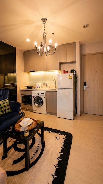 Rhythm Sukhumvit 36 Safe Livable 12th Floor BTS Thonglor