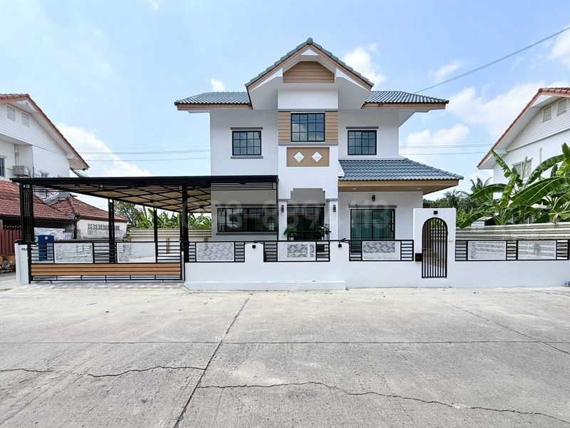 ขายบ้านเดี่ยว 2 ชั้น ม.ประภาวรรณ มีนบุรี กรุงเทพ เนื้อที่ 59 ตรว 4นอน 2น้ำ หลังบ้านโล่ง ใกล้มหาวิทยาลัยเกษมบัณฑิต