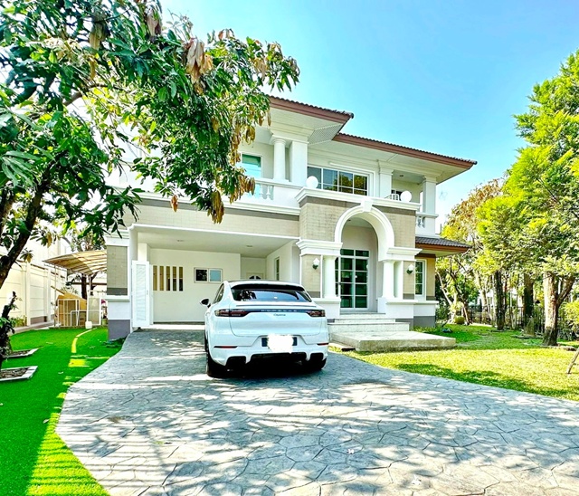 สาทร-ราชพฤกษ์ BTSบางหว้า 900ม. คฤหาสน์ บ้าน4นอน 3น้ำ 97ตร.วา. เดอะมอลล์ ท่าพระ  292ตร.ม  ย่านภาษีเจริญ