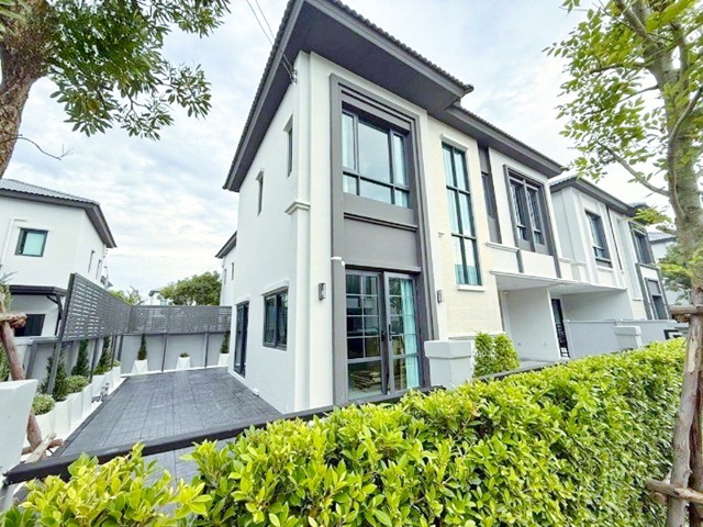 รักสัตว์ เมกา บางนา 1.3 กม. ขาย-ให้เช่าบ้าน 2 ชั้น สุขุมวิท-บางนา บางแก้วใหม่ หรูหรา ทันสมัย ตกแต่งสไตล์3 นอน 4 น้ำ 46 ตร.วา.186 ตร.ม.