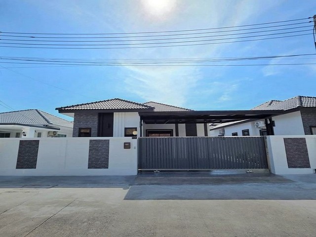 ขายบ้านเดี่ยว รัตนากร 17 สยามคันทรี่คลับ พัทยา ทำเลดี หายาก! TP-H1839