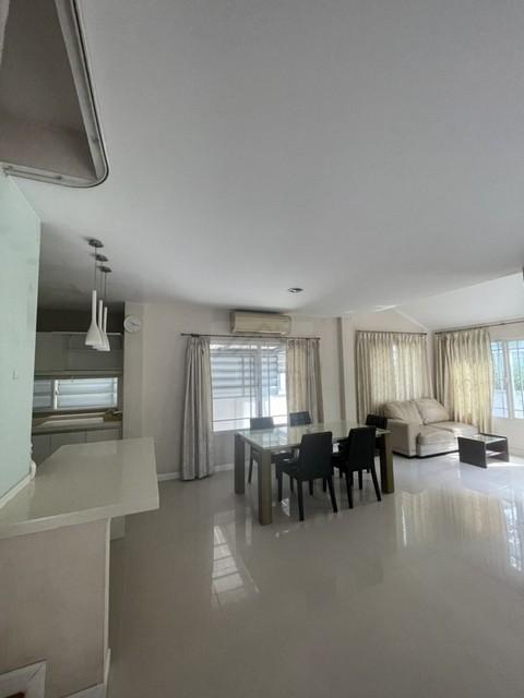 P1585 ให้เช่าบ้าน โครงการ มัณฑนา กรุงเทพกรีฑาซอย 7 ซอยรามคำแหง 60 Manthana Rama 9-Srinakarin ถนนเมนโครงการ ใกล้คลับเฮ้าส์