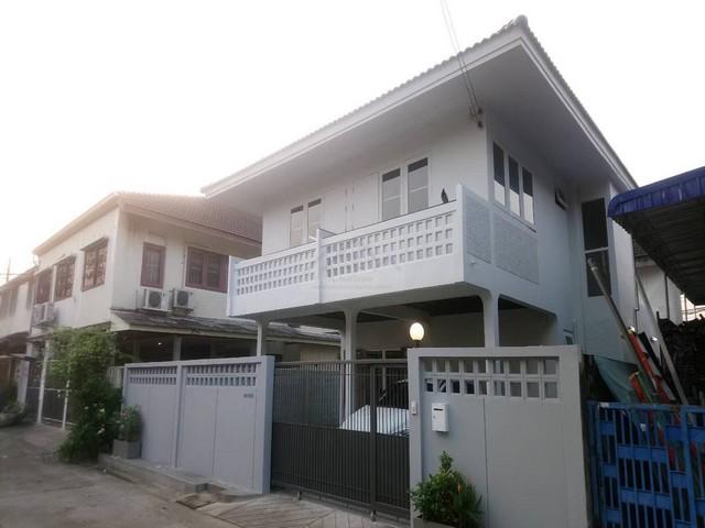 HS 1803 ขายบ้านเดี่ยว 2 ชั้น 42 ตรว. หมู่บ้านเสนานิเวศ 2 เกษตรนวมินทร์ ซอยประเสริฐมนูกิจ 27