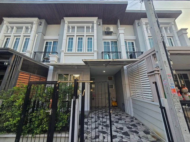 ให้เช่าทาวน์เฮ้าส์ 2ชั้น  โกลเด้นท์ทาวน์ บางนา-สวนหลวง (จดทะเบียนบริษัทได้) ใกล้ สนามบินสุวรรณภูมิ