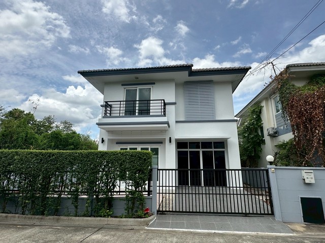 ขายบ้านเดี่ยว หมู่บ้าน เดอะลิฟวิ่ง บาย คุณาลัย บางบัวทอง นนทบุรี