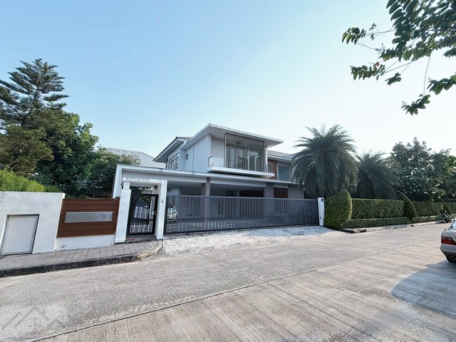 ขายบ้านเดี่ยว 214.4 ตรว.5 ห้องนอน โครงการ Perfect Masterpiece 3 สุขุมวิท77 (Private Zone) ใกล้สนามบินสุวรรณภูมิ