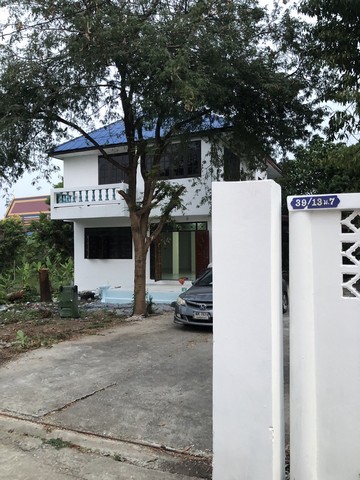 คุยง่ายขายคล่องให้ทางเลือก  บ้านปูน 1 ชั้น ต.บางเลน อ.บางใหญ่ 100 วา แหล่งเจริญ  นนทบุรี เนื้อที่ ราคาคุยได้ค่ะ