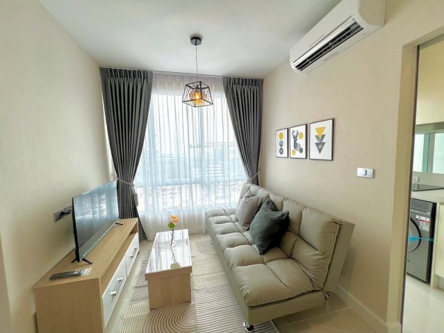 The Sky Sukhumvit 9th Floor Building C Fully Furnished Near BTS Udom Suk