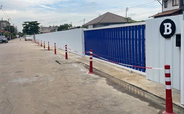 MRTตลาดมีนบุรี 2.7 กม. ที่ดินให้เช่ามีนบุรีถมแล้ว ล้อมรั้วเรียบร้อย ทำเลดี 100 ตร.วา. ตลาดมีนบุรี 3 กม. โลตัส มีนบุรี 3 กม.200 ตร.วา.