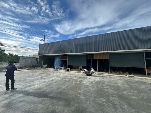 BST957 ให้เช่าโกดัง พร้อมออฟฟิศ สุขุมวิท 93 ใกล้ BTS บางจาก BTS อ่อนนุช 108 ตร.ม. จดทะเบียนบริษัทได้