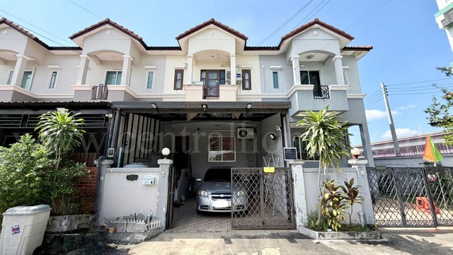 ลดราคา ทาวน์เฮ้าส์ เค.ซี. รามอินทรา 6 พระยาสุเรนทร์ 45 หน้าบ้านไม่ชนใคร