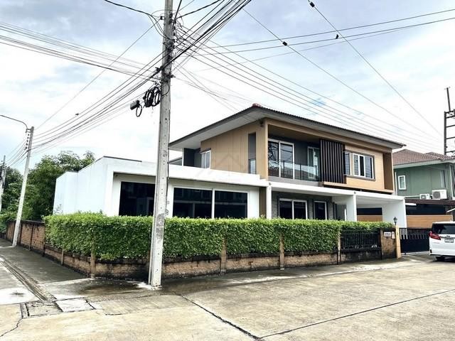 ขายบ้านเดี่ยว หลังมุม โครงการโกลเด้น วิลเลจ อ่อนนุช – พัฒนาการ ซอยอ่อนนุช65