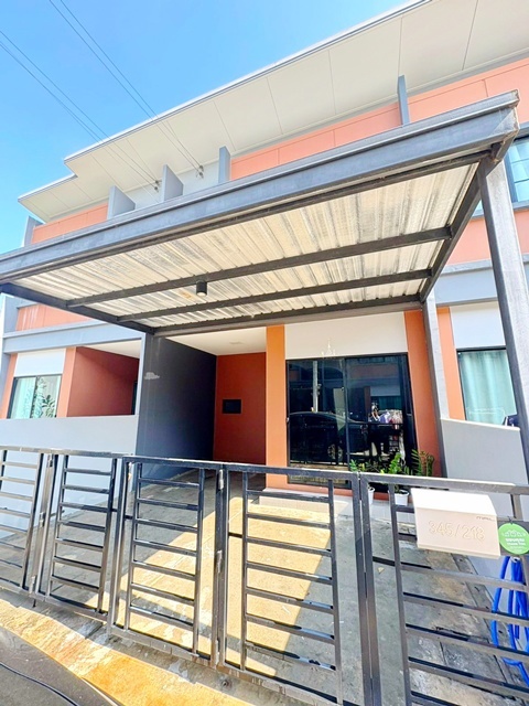 ทาวน์โฮมให้เช่า 2 ชั้น 2 นอน 2 น้ำ ราชพฤกษ์ 345 เทศบาลเมืองบางคูวัด 1.8 กม.ตลาดบางคูวัด 900 ม. บางคูวัด 17ตร.ว. 130ตร.ม. MRT คลองบางไผ่