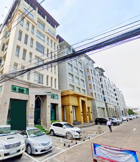 MRT บางยี่ขัน 1.1กม. โลตัส เซ็นทรัล ปิ่นเกล้า 500ม. มีลิฟท์ในตัว ให้เช่าอาคารสำนักงาน 7 ชั้น พร้อมดาดฟ้า แอร์ 33ตร.วา. 910 ตร .ม. 7นอน 7น้ำ