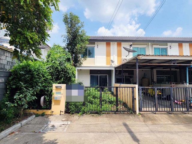 ขายทาวน์เฮ้าส์ หมู่บ้านพฤกษา 96/2 (รังสิต-คลองหลวง) ถนนเลียบคลองสอง ปทุมธานี